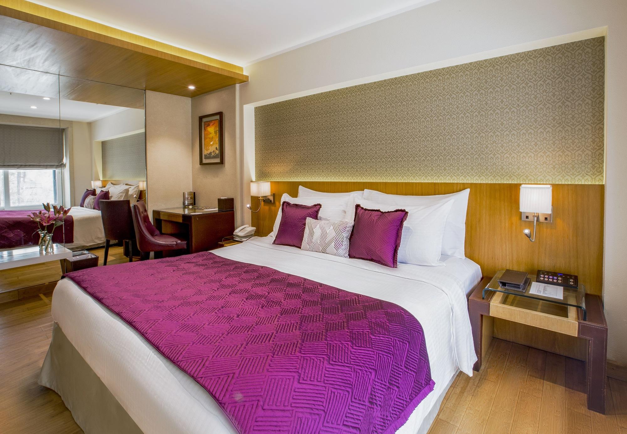 Hotel Bawa Continental Mumbai Exterior photo