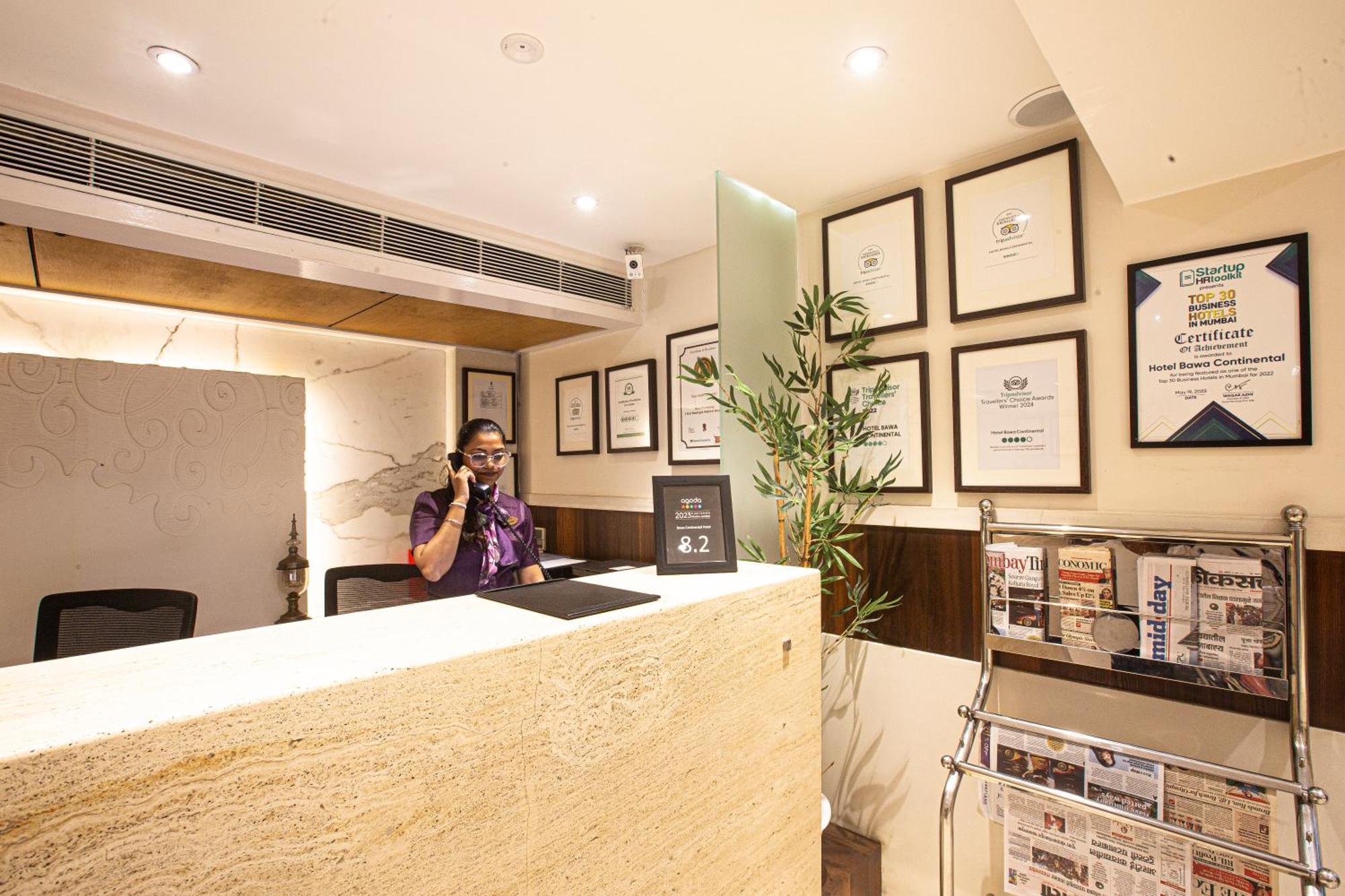 Hotel Bawa Continental Mumbai Exterior photo